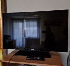 Smart fernseher telefunken gebraucht kaufen  Massing