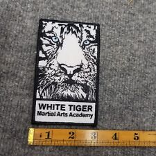 Adesivo para academia de artes marciais tigre branco comprar usado  Enviando para Brazil