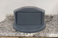 Rubbermaid commercial products for sale  Oregon