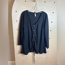 Blusa Avatar Clothing Imports Nepal malha franzida frontal abotoada preta média comprar usado  Enviando para Brazil