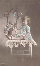 Bebe petite fille d'occasion  Vasles