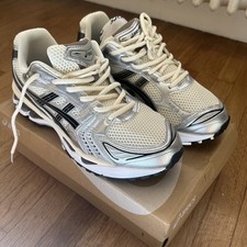 Basket asics d'occasion  Bron