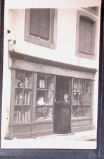 devanture magasin d'occasion devanture magasin d'occasion Lyon II