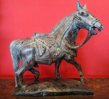 Ancienne sculpture cheval d'occasion  Beaurepaire