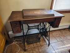 Vintage singer sewing for sale  Latrobe