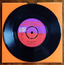 Dandy - Move Your Mule / Reggae Me This (Skinhead Reggae) VG+ comprar usado  Enviando para Brazil