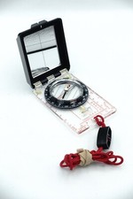 Usado, Bússola espelhada profissional Suunto MC-1 | Navegação de precisão | Fabricada na Finlândia comprar usado  Enviando para Brazil