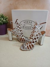 Scarpe tacco steve usato  Villasalto