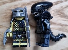 Alien predator bundle for sale  TELFORD