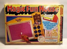 Placa de desenho vintage Magic Fun House #898 com estênceis, caneta e selos 1985 comprar usado  Enviando para Brazil