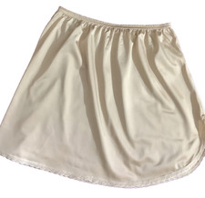 Vanity fair women for sale  Hayward