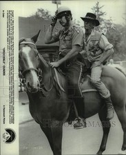 1986 Press Photo Uma cena do filme "Crocodilo Dundee" - lrp00065 comprar usado  Enviando para Brazil