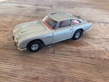 Corgy aston martin d'occasion  Le Palais