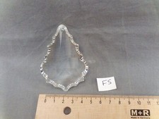 Ancienne pampille cristal d'occasion Ancienne pampille cristal d'occasion  Huelgoat