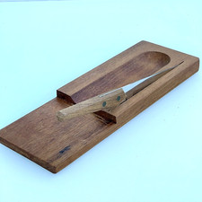 Sausage board knife d'occasion  Expédié en Belgium