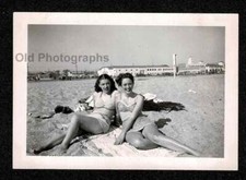 Beach ladies women for sale  Saginaw