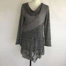 ADORE FEMININO AÇO CINZA CAPUZ PESCOÇO TAPETE MALHA TECIDO MANGA LONGA TÚNICA TAMANHO M comprar usado  Enviando para Brazil