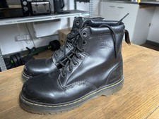 Doc martin boots for sale  BOREHAMWOOD