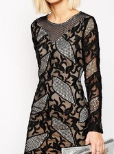 Robe broderies dentelle d'occasion  Aubagne