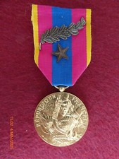 Exceptional national defense d'occasion  Expédié en Belgium