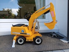 Bruder excavatrices liebherr d'occasion  Franqueville-Saint-Pierre