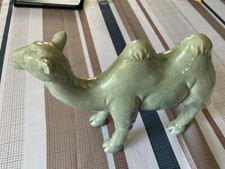 Chameau céramique verte d'occasion  Angers-