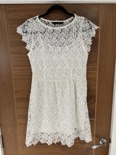 Zara white crochet for sale Zara white crochet for sale  BUSHEY