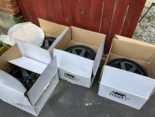 Mst mt01 18x9.5 for sale  Manassas