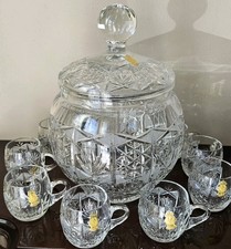 Linda tigela perfurada com tampa de cristal corte Imperlux 8 xícaras pesadas comprar usado  Enviando para Brazil