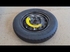 T135 90r16 tire for sale  Kinderhook