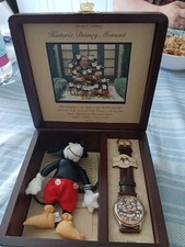 Antigo Relógio Disney Mickey Mouse 4698/5000 Edição Limitada Relógio Fóssil Caixa de Madeira com Mickey comprar usado  Enviando para Brazil