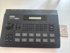Yamaha ry30 rhythm d'occasion  Mennecy