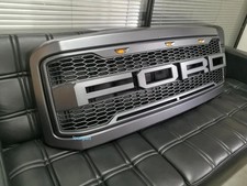 Grille ford f250 for sale Grille ford f250 for sale  Ontario