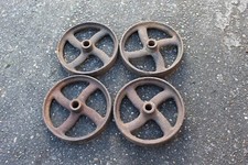 Set 4off cast for sale  HULL