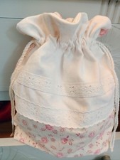 Sac pochon romantique d'occasion Sac pochon romantique d'occasion  Châtel-Guyon