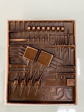 Arnaldo pomodoro 1979 usato  Verona