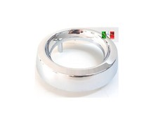 Contorno cromato fendinebbia usato Contorno cromato fendinebbia usato  Supersano