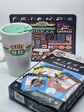 Pacote de programa de TV FRIENDS: caneca de café, mouse pad e jogo de curiosidades comprar usado  Enviando para Brazil