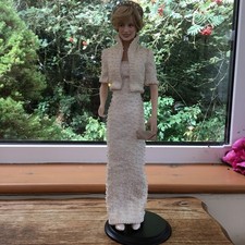 Muñeca Diana Princesa de Gales Porcelana Retrato En Soporte por Franklin Mint segunda mano  Embacar hacia Mexico