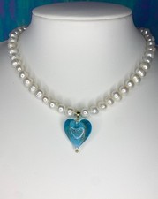 Naszyjnik z pereł słodkowodnych z błękitnym serduszkiem na sprzedaż Naszyjnik z pereł słodkowodnych z błękitnym serduszkiem na sprzedaż  PL