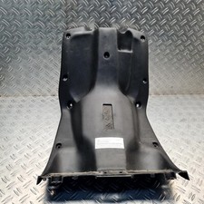 Leg shield interior d'occasion  Expédié en Belgium