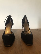 Scarpa con tacco usato  Livorno
