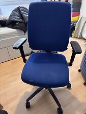 Bürostuhl blau einem gebraucht kaufen  Düsseldorf