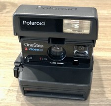 Fotocamera istantanea polaroid usato  Legnano