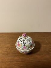 Vintage Hollohaza Porcelana Hungria Trabalho Aberto Potpourri Caixa de Bugigangas Floral comprar usado  Enviando para Brazil
