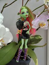 Monster high venus d'occasion  Mirambeau