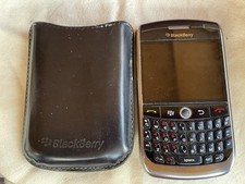 Blackberry con custodia usato  Montereale Valcellina