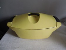 Cocotte creuset coquelle d'occasion  Saint-Sébastien-de-Morsent