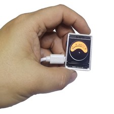 Lcd mic stereo usato  Spedire a Italy