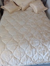 Dorma double bedspread for sale  SPALDING